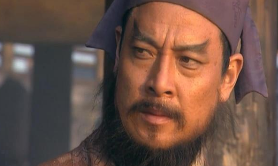 为什么说晁盖是被宋江派人射死的？宋江真的派孙立这么干了吗？